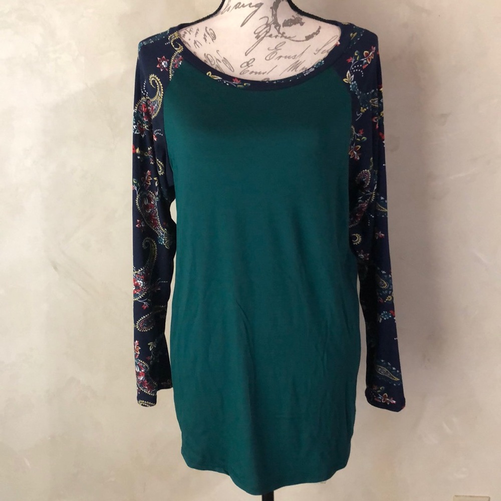 Cool Melon flowy Top